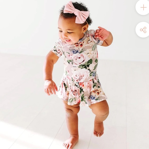 Posh Peanut Cassie Short Sleeve Twirl Skirt Bodysuit - Picture 2 of 3